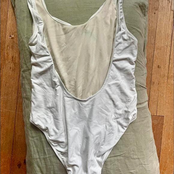 Paloma Wool Macarena Swimsuit (White, size Small) - Picture 5 of 5